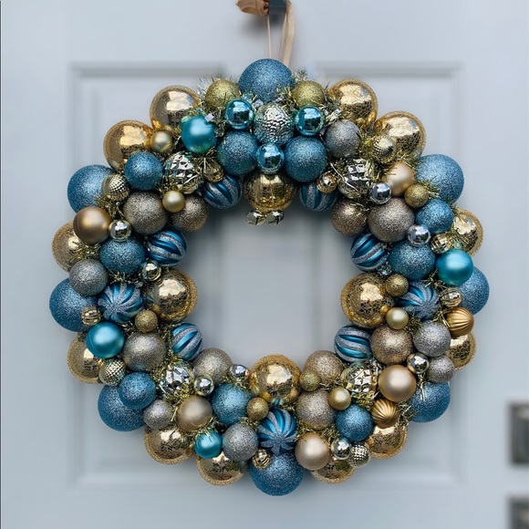 Ornament bauble wreath blue and gold Christmas - Picture 2 of 5